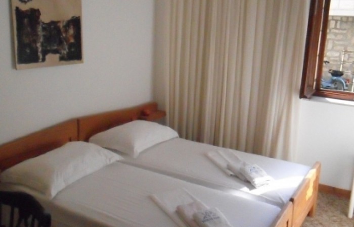 Sokolovi Dvori (SD Haus): Ferienwohnungen und Zimmer 